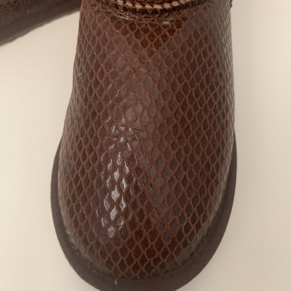 Emu Australia Sheep Skin Boots in Chestnut/Brown - Picture 2 of 7